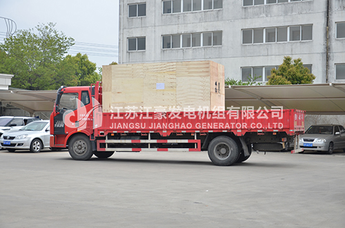 一臺(tái)600KW玉柴配上海斯坦福自啟動(dòng)發(fā)電機(jī)組發(fā)廣東